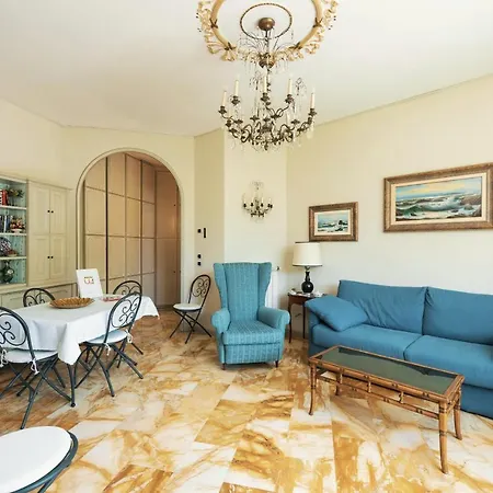Un Giardino A Due Passi Dal Mare By Wonderful Italy Διαμέρισμα Σαν Ρέμο